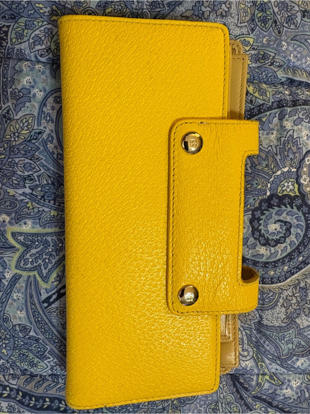 kate spade Yellow Pebbled Leather Wallet with wrist strap - Picture 3 of 8